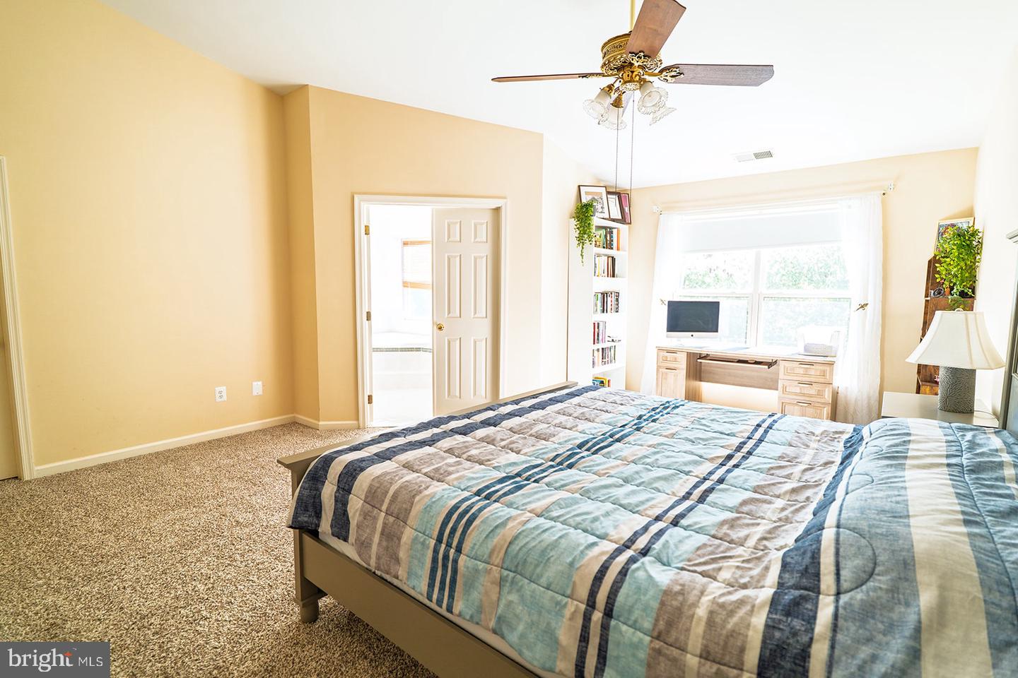43793 STEINBECK SQ, ASHBURN, Virginia 20147, 3 Bedrooms Bedrooms, ,3 BathroomsBathrooms,Residential,For sale,43793 STEINBECK SQ,VALO2109270 MLS # VALO2109270