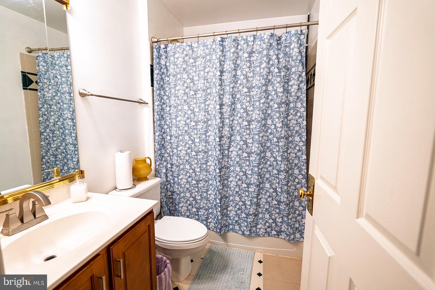 43793 STEINBECK SQ, ASHBURN, Virginia 20147, 3 Bedrooms Bedrooms, ,3 BathroomsBathrooms,Residential,For sale,43793 STEINBECK SQ,VALO2109270 MLS # VALO2109270