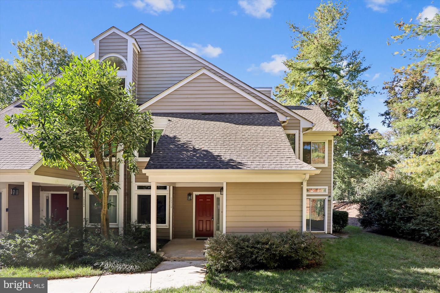 12312 STRONG CT #557, FAIRFAX, Virginia 22033, 2 Bedrooms Bedrooms, ,2 BathroomsBathrooms,Residential,For sale,12312 STRONG CT #557,VAFX2275282 MLS # VAFX2275282