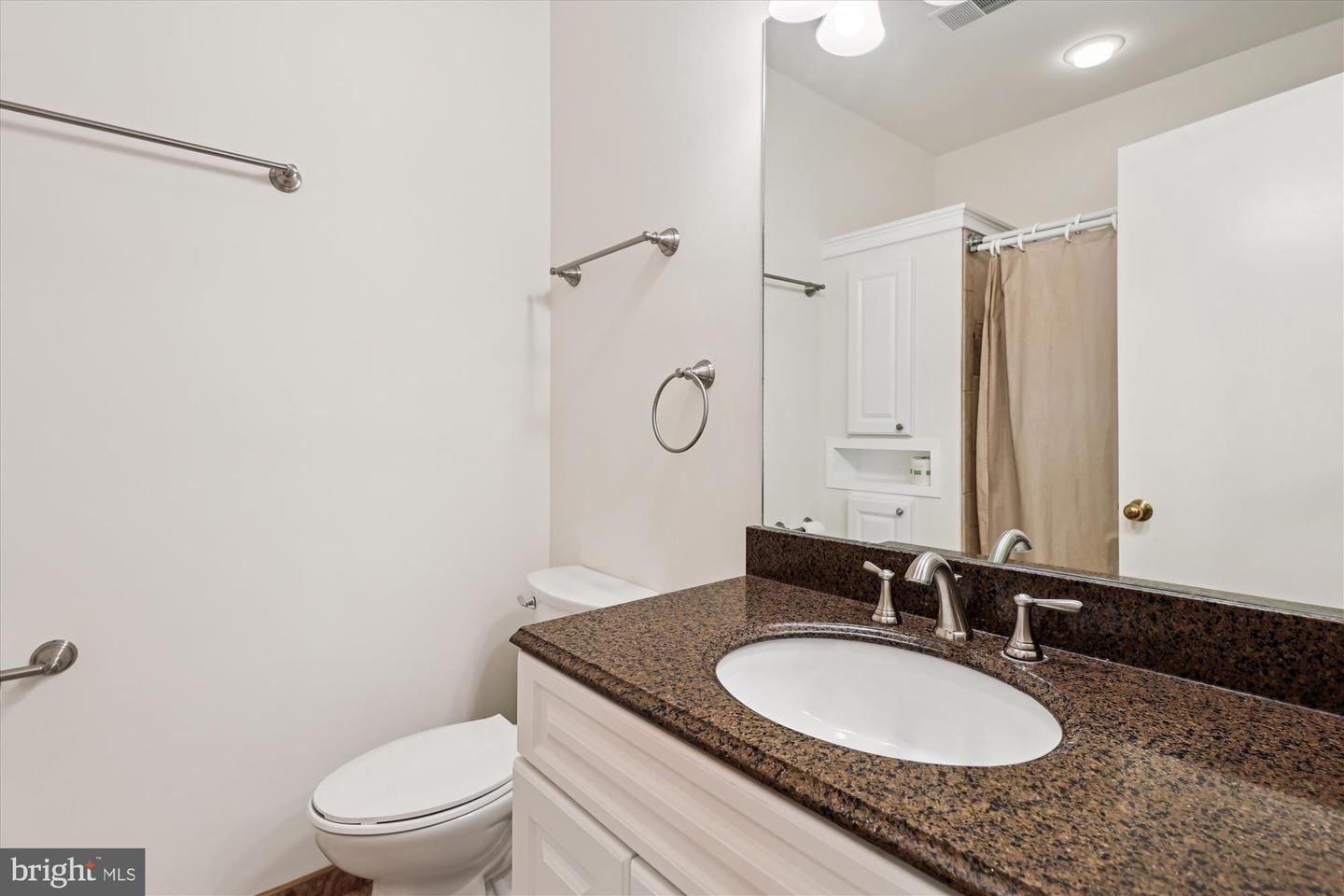 12312 STRONG CT #557, FAIRFAX, Virginia 22033, 2 Bedrooms Bedrooms, ,2 BathroomsBathrooms,Residential,For sale,12312 STRONG CT #557,VAFX2275282 MLS # VAFX2275282