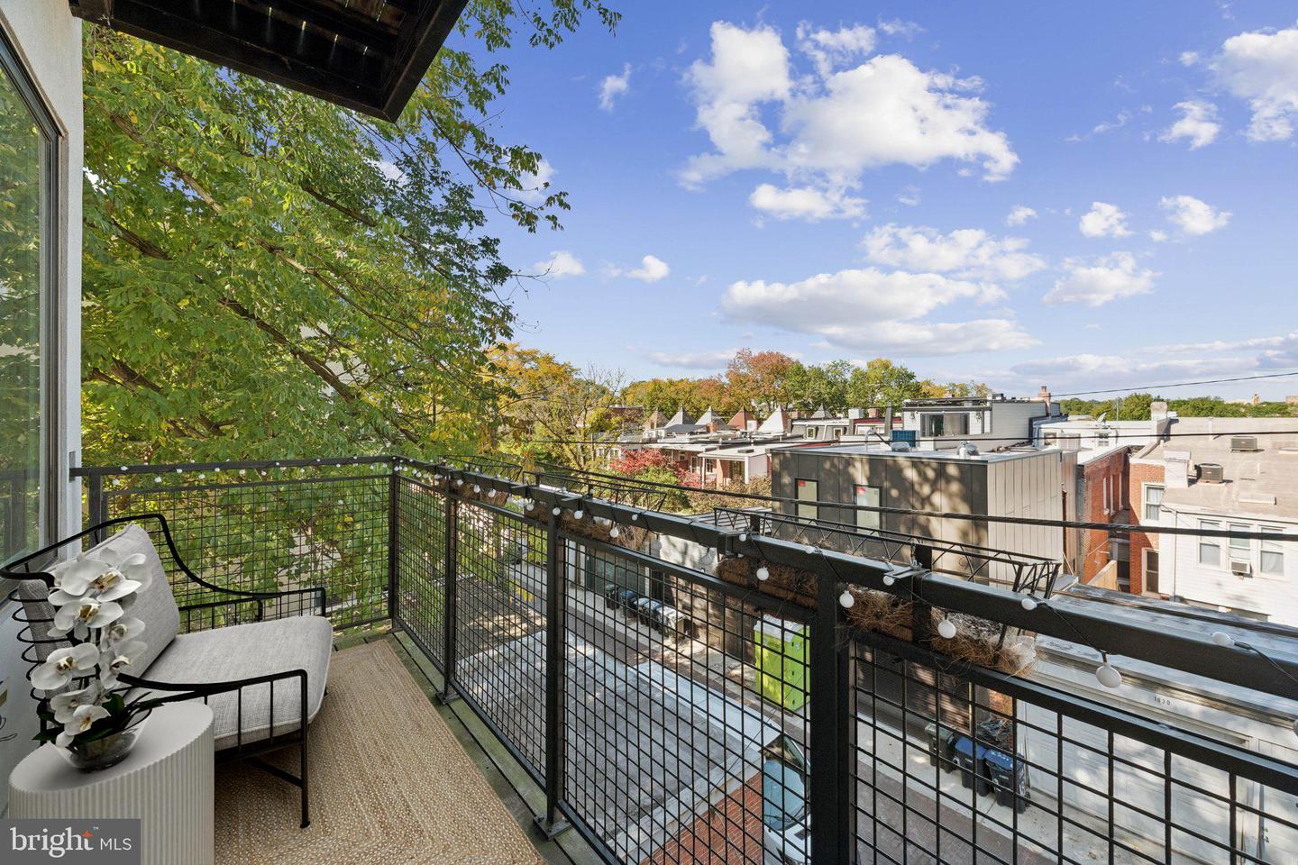 1767 LANIER PL NW #6, WASHINGTON, District Of Columbia 20009, 2 Bedrooms Bedrooms, ,2 BathroomsBathrooms,Residential,For sale,1767 LANIER PL NW #6,DCDC2227940 MLS # DCDC2227940