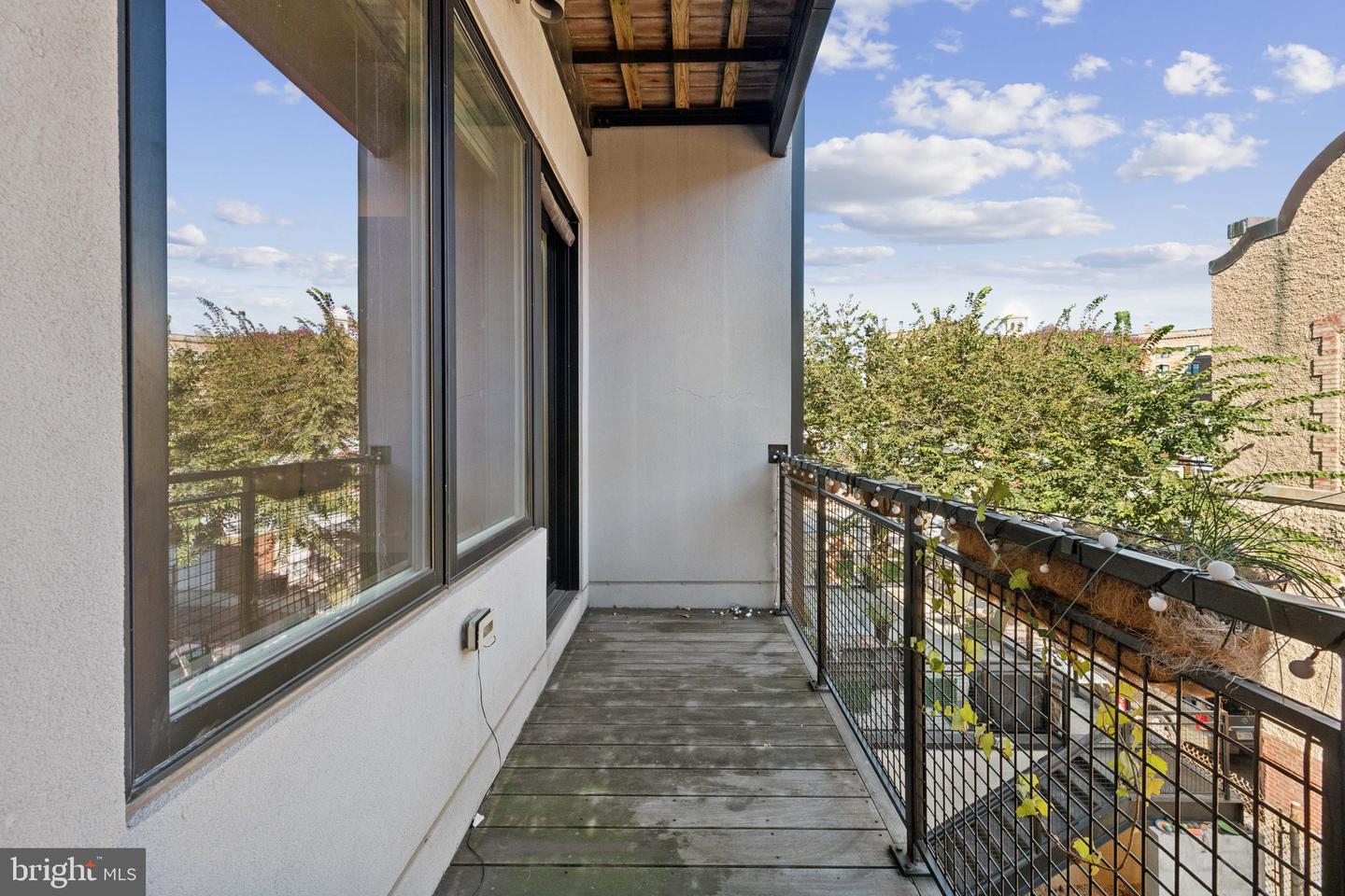 1767 LANIER PL NW #6, WASHINGTON, District Of Columbia 20009, 2 Bedrooms Bedrooms, ,2 BathroomsBathrooms,Residential,For sale,1767 LANIER PL NW #6,DCDC2227940 MLS # DCDC2227940