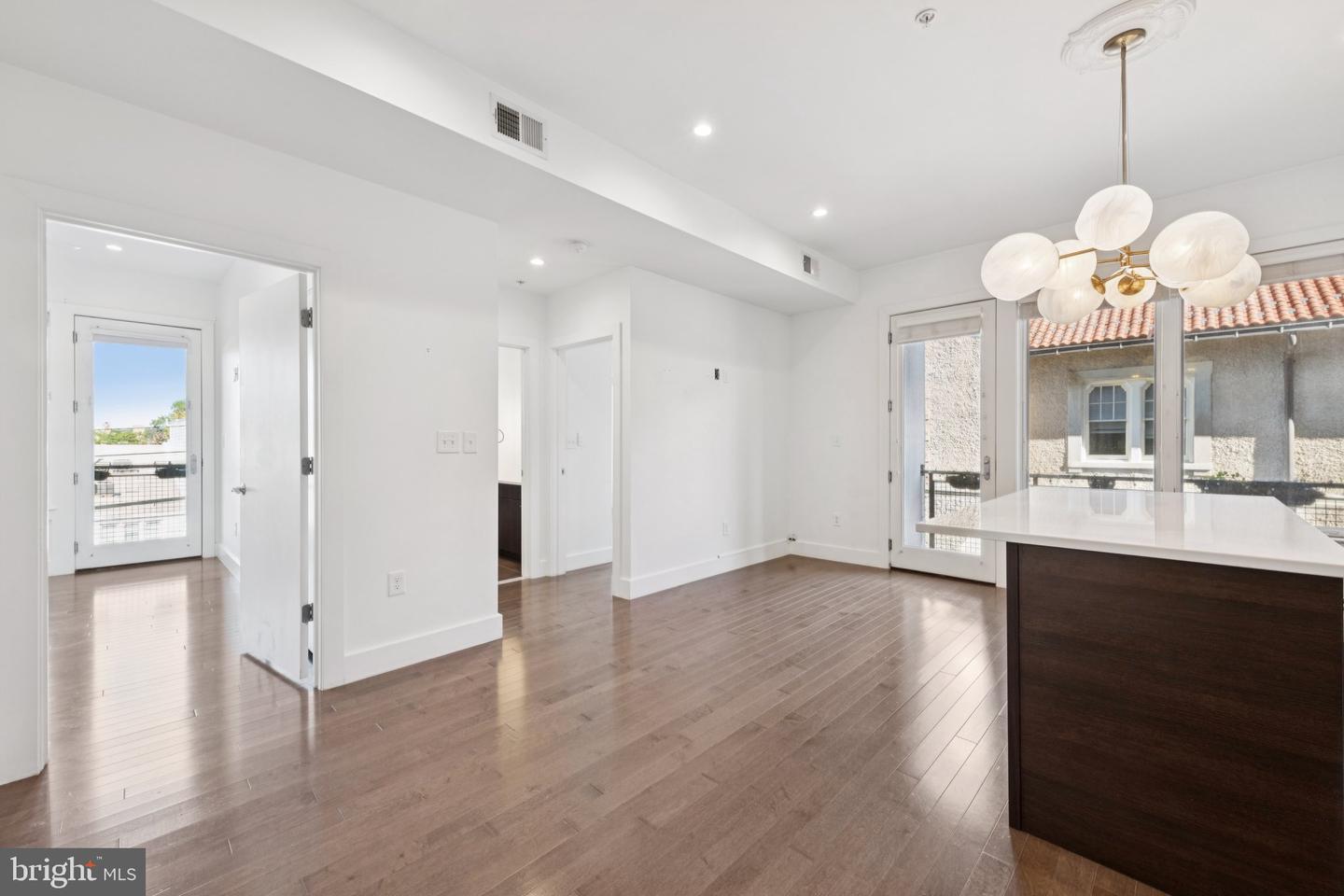 1767 LANIER PL NW #6, WASHINGTON, District Of Columbia 20009, 2 Bedrooms Bedrooms, ,2 BathroomsBathrooms,Residential,For sale,1767 LANIER PL NW #6,DCDC2227940 MLS # DCDC2227940