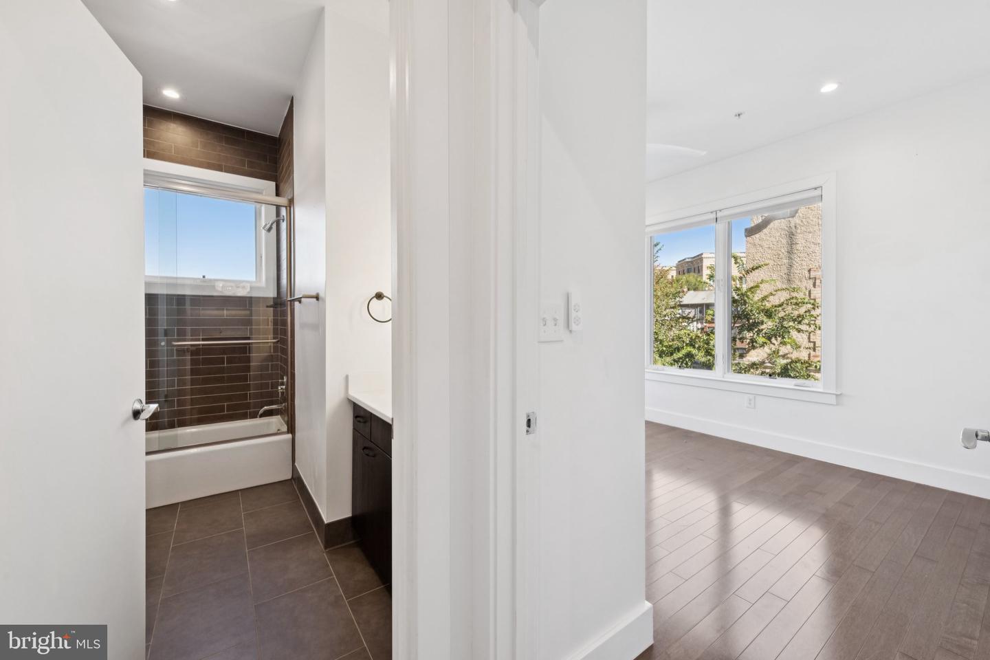 1767 LANIER PL NW #6, WASHINGTON, District Of Columbia 20009, 2 Bedrooms Bedrooms, ,2 BathroomsBathrooms,Residential,For sale,1767 LANIER PL NW #6,DCDC2227940 MLS # DCDC2227940