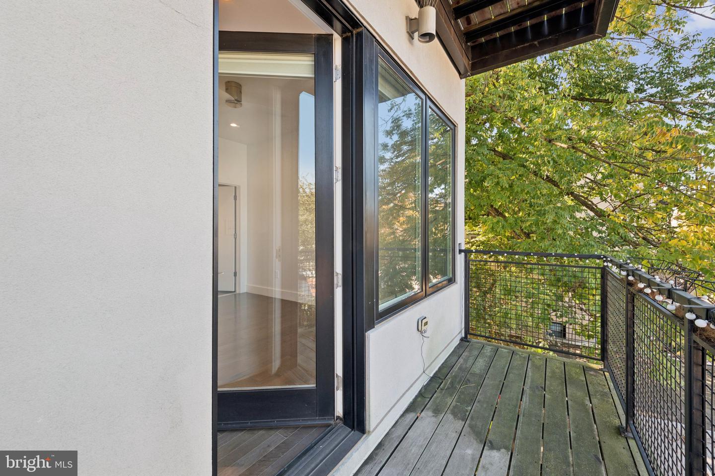 1767 LANIER PL NW #6, WASHINGTON, District Of Columbia 20009, 2 Bedrooms Bedrooms, ,2 BathroomsBathrooms,Residential,For sale,1767 LANIER PL NW #6,DCDC2227940 MLS # DCDC2227940