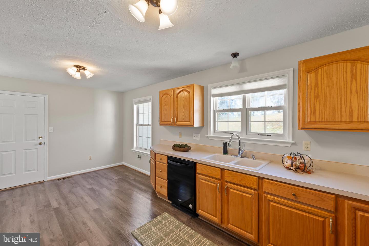 1039 HIATT RD, WINCHESTER, Virginia 22603, 3 Bedrooms Bedrooms, ,2 BathroomsBathrooms,Residential,For sale,1039 HIATT RD,VAFV2037548 MLS # VAFV2037548