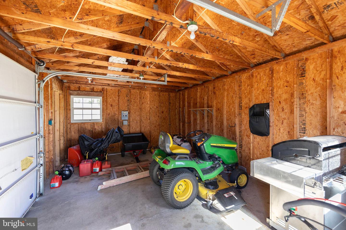 1039 HIATT RD, WINCHESTER, Virginia 22603, 3 Bedrooms Bedrooms, ,2 BathroomsBathrooms,Residential,For sale,1039 HIATT RD,VAFV2037548 MLS # VAFV2037548