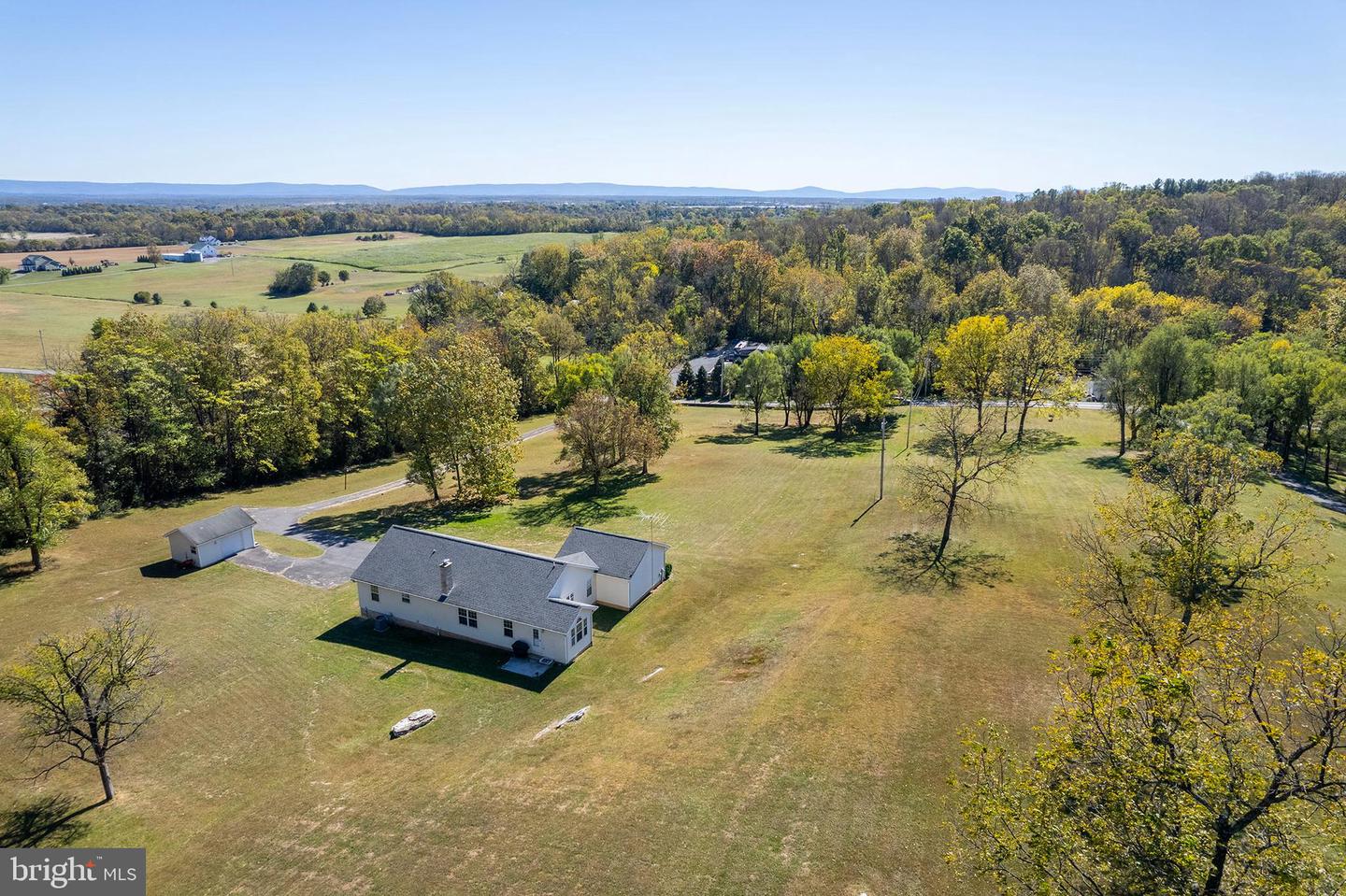 1039 HIATT RD, WINCHESTER, Virginia 22603, 3 Bedrooms Bedrooms, ,2 BathroomsBathrooms,Residential,For sale,1039 HIATT RD,VAFV2037548 MLS # VAFV2037548