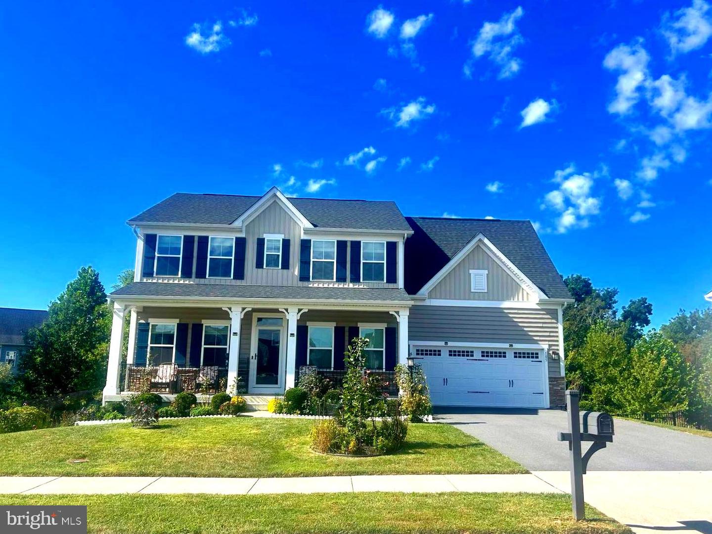 105 CABBAGE WHITE DR, LAKE FREDERICK, Virginia 22630, 3 Bedrooms Bedrooms, 8 Rooms Rooms,3 BathroomsBathrooms,Residential,For sale,105 CABBAGE WHITE DR,VAFV2037560 MLS # VAFV2037560