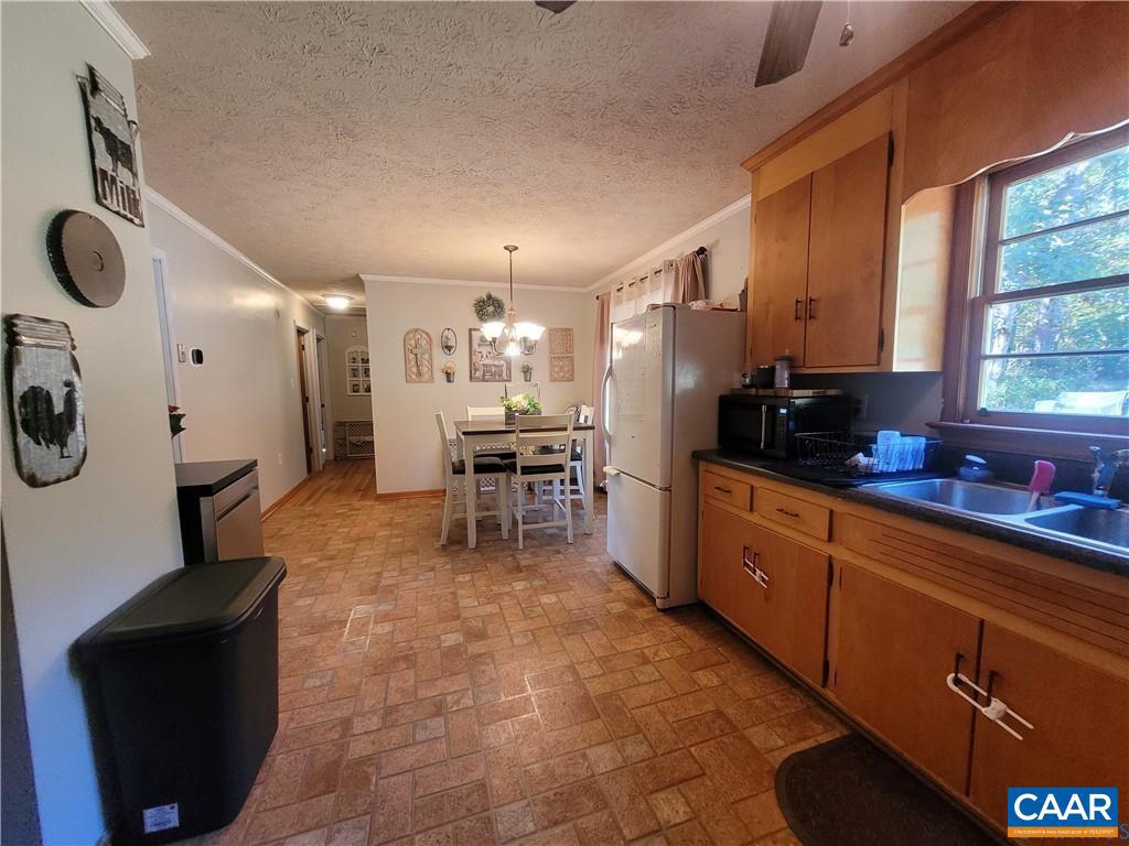 28153 N JAMES MADISON HWY, NEW CANTON, Virginia 23123, 3 Bedrooms Bedrooms, ,1 BathroomBathrooms,Residential,For sale,28153 N JAMES MADISON HWY,670238 MLS # 670238