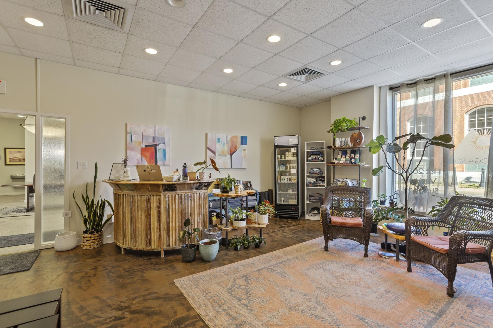90 NORTH MAIN ST, HARRISONBURG, Virginia 22802, ,Commercial,90 NORTH MAIN ST,667527 MLS # 667527 90 NORTH MAIN ST, HARRISONBURG, Virginia 22802, ,Commercial,90 NORTH MAIN ST,667527 MLS # 667527