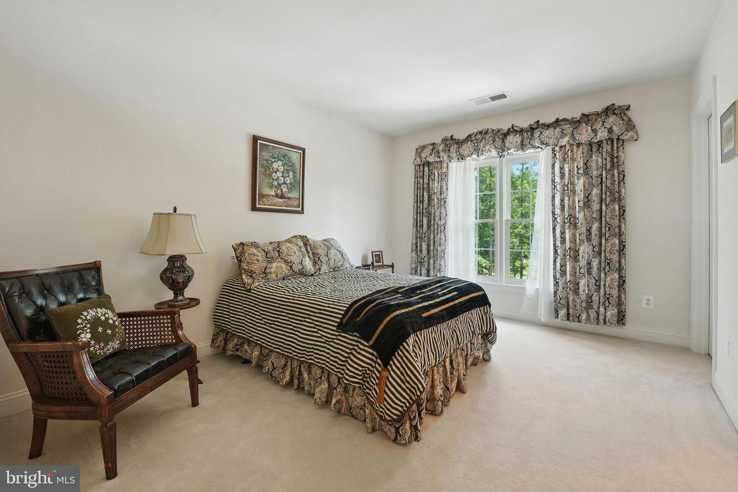 4801 GRAND MASTERS WAY, WOODBRIDGE, Virginia 22192, 5 Bedrooms Bedrooms, ,4 BathroomsBathrooms,Residential,For sale,4801 GRAND MASTERS WAY,VAPW2096610 MLS # VAPW2096610