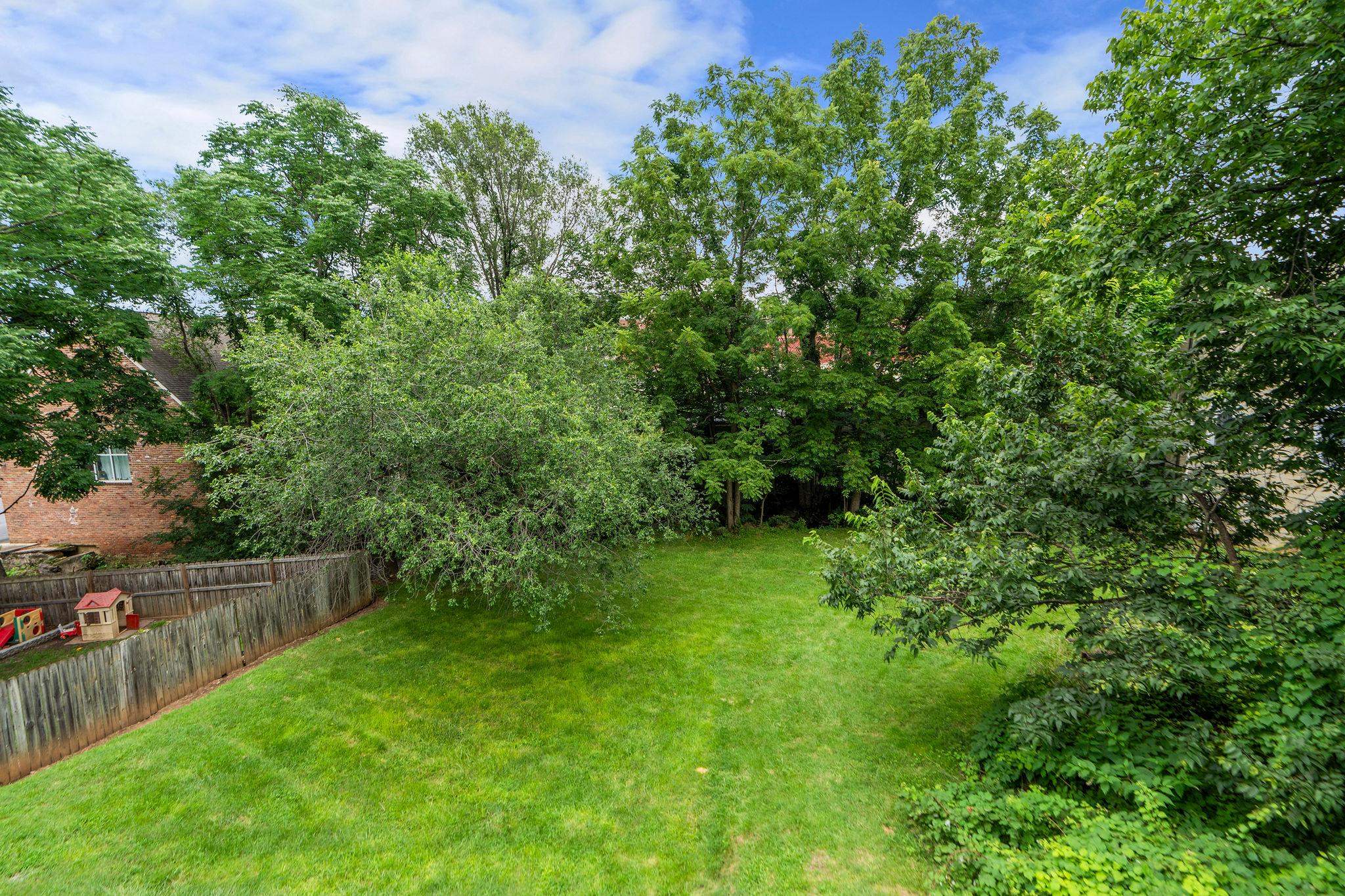 311 LEWIS ST, STAUNTON, Virginia 24401, 2 Bedrooms Bedrooms, ,2 BathroomsBathrooms,Residential,311 LEWIS ST,666467 MLS # 666467
