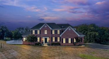 11571 MICA PL, LOVETTSVILLE, Virginia 20180, 4 Bedrooms Bedrooms, ,5 BathroomsBathrooms,Residential,For sale,11571 MICA PL,VALO2105232 MLS # VALO2105232