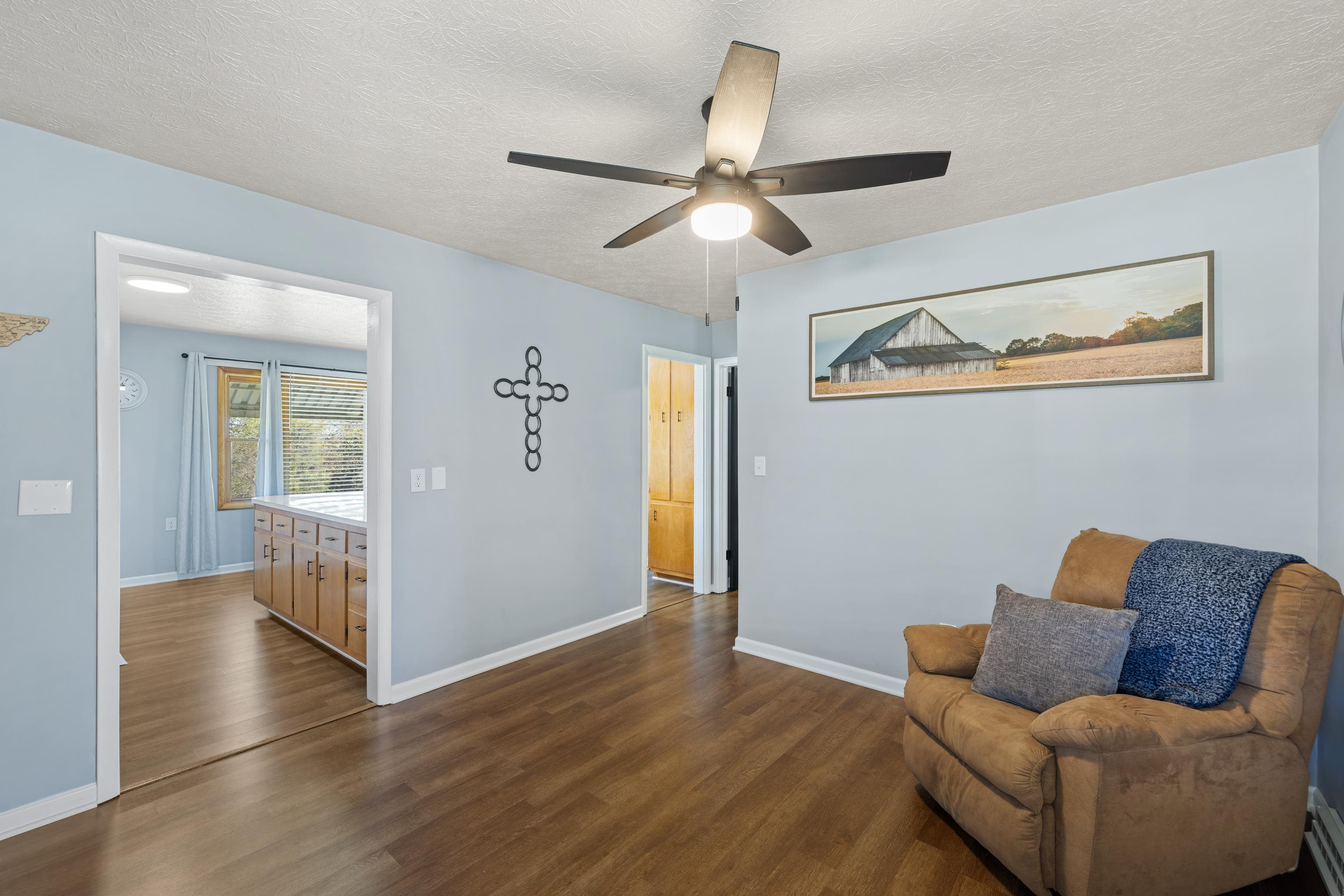 97 HILLSIDE DR, VERONA, Virginia 24482, 3 Bedrooms Bedrooms, ,1 BathroomBathrooms,Residential,97 HILLSIDE DR,670249 MLS # 670249