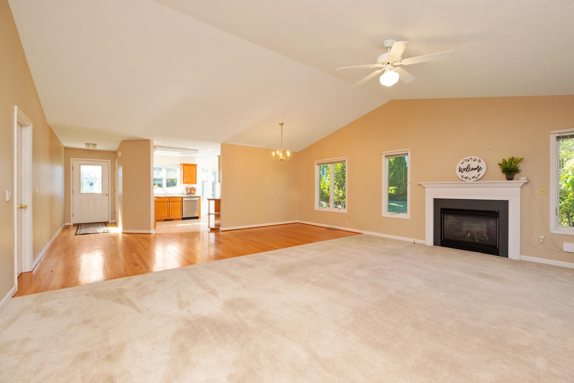 2221 LAKE TERRACE DR, HARRISONBURG, Virginia 22802, 2 Bedrooms Bedrooms, ,2 BathroomsBathrooms,Residential,Shenk,2221 LAKE TERRACE DR,670253 MLS # 670253