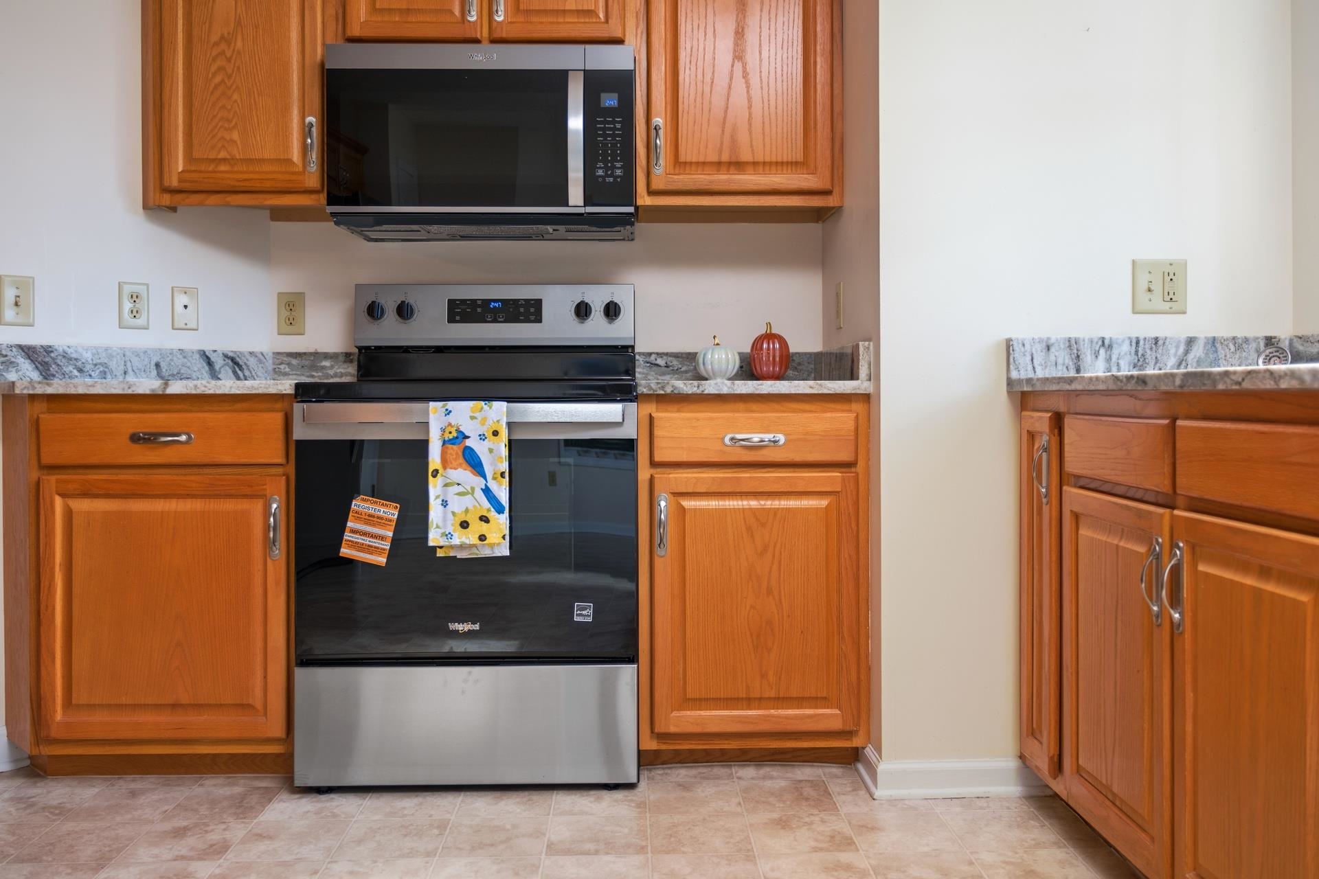 2221 LAKE TERRACE DR, HARRISONBURG, Virginia 22802, 2 Bedrooms Bedrooms, ,2 BathroomsBathrooms,Residential,Shenk,2221 LAKE TERRACE DR,670253 MLS # 670253