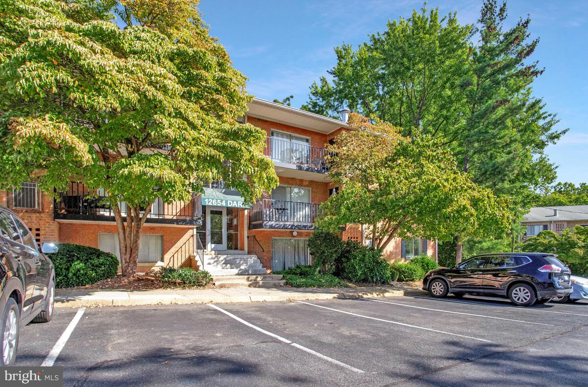 12654 DARA DR #T-2, WOODBRIDGE, Virginia 22192, 3 Bedrooms Bedrooms, ,1 BathroomBathrooms,Residential,For sale,12654 DARA DR #T-2,VAPW2103744 MLS # VAPW2103744
