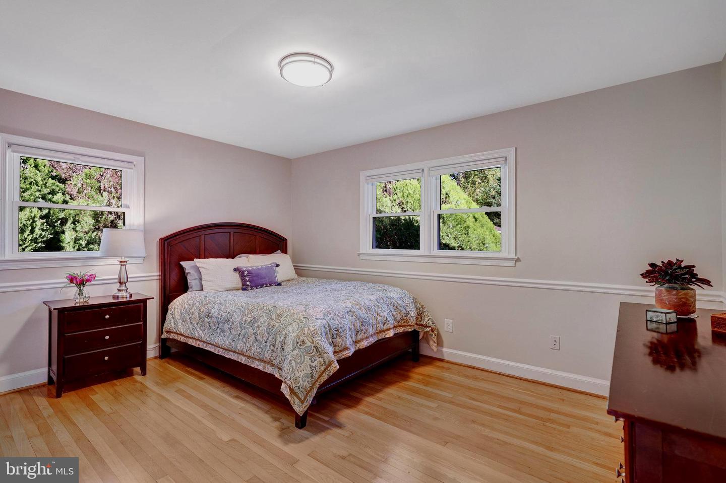 602 RANDOLPH ST, FALLS CHURCH, Virginia 22046, 4 Bedrooms Bedrooms, 11 Rooms Rooms,2 BathroomsBathrooms,Residential,For sale,602 RANDOLPH ST,VAFA2003312 MLS # VAFA2003312
