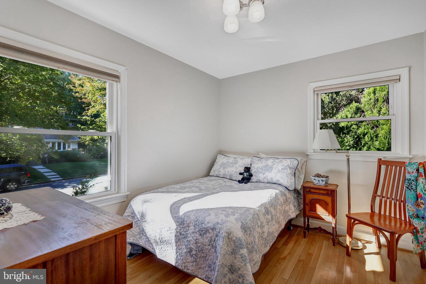 602 RANDOLPH ST, FALLS CHURCH, Virginia 22046, 4 Bedrooms Bedrooms, 11 Rooms Rooms,2 BathroomsBathrooms,Residential,For sale,602 RANDOLPH ST,VAFA2003312 MLS # VAFA2003312