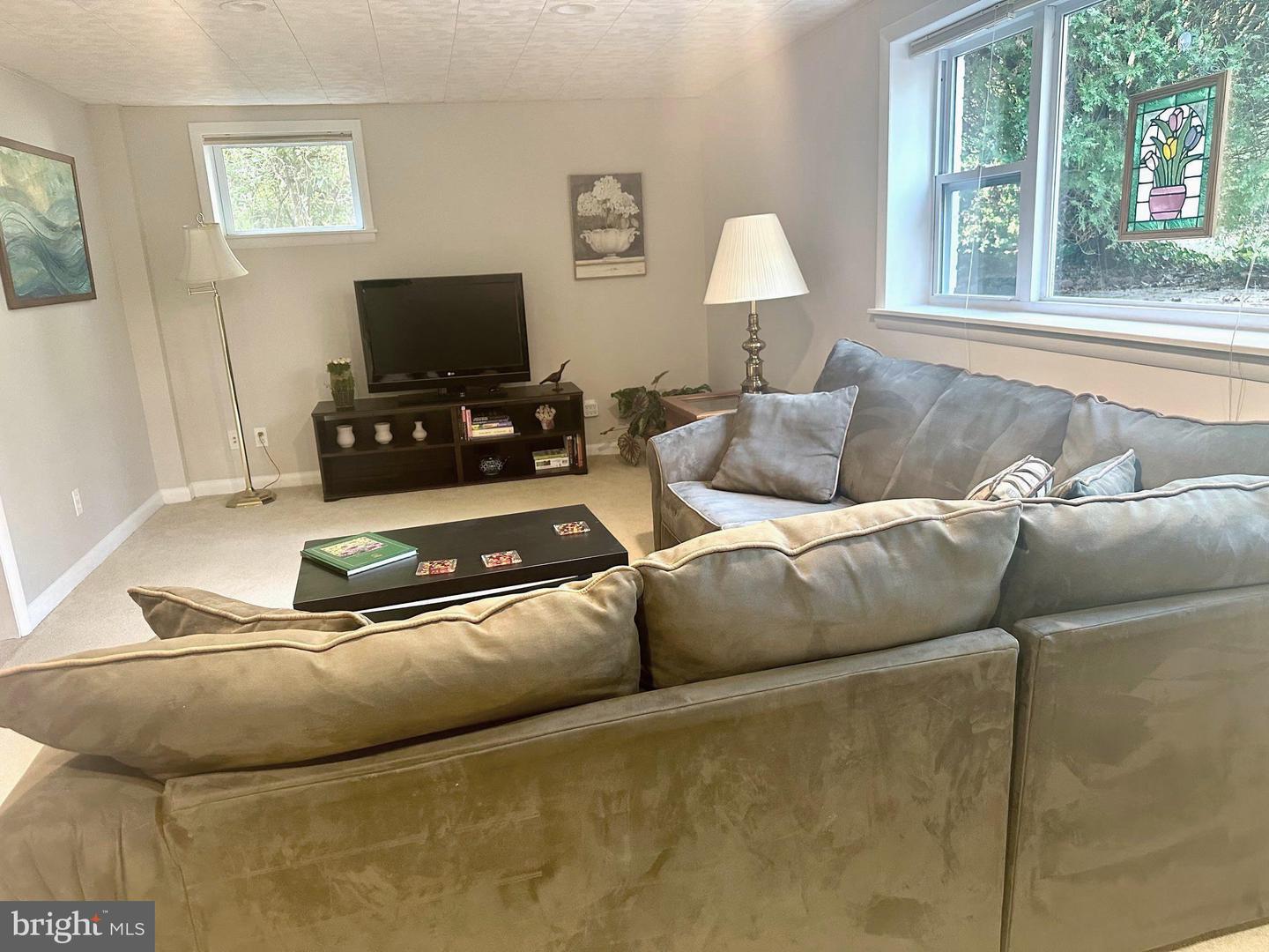 602 RANDOLPH ST, FALLS CHURCH, Virginia 22046, 4 Bedrooms Bedrooms, 11 Rooms Rooms,2 BathroomsBathrooms,Residential,For sale,602 RANDOLPH ST,VAFA2003312 MLS # VAFA2003312