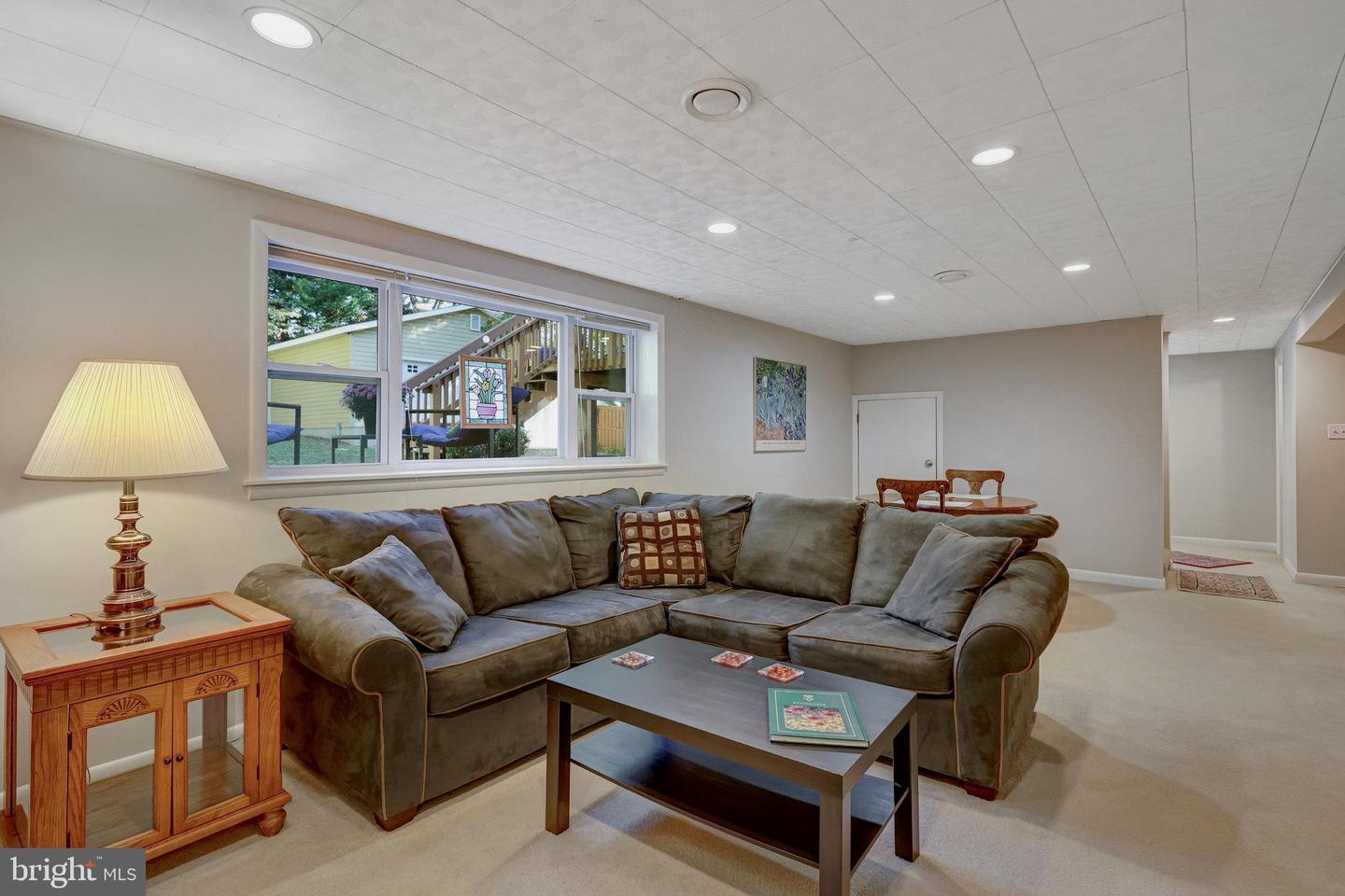 602 RANDOLPH ST, FALLS CHURCH, Virginia 22046, 4 Bedrooms Bedrooms, 11 Rooms Rooms,2 BathroomsBathrooms,Residential,For sale,602 RANDOLPH ST,VAFA2003312 MLS # VAFA2003312