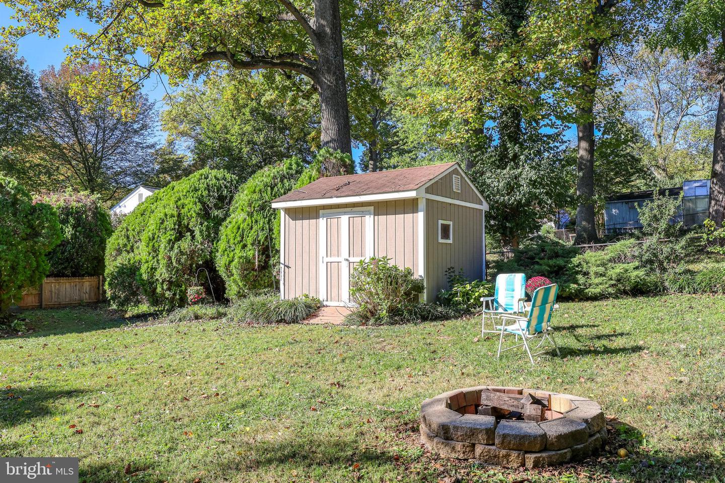 602 RANDOLPH ST, FALLS CHURCH, Virginia 22046, 4 Bedrooms Bedrooms, 11 Rooms Rooms,2 BathroomsBathrooms,Residential,For sale,602 RANDOLPH ST,VAFA2003312 MLS # VAFA2003312