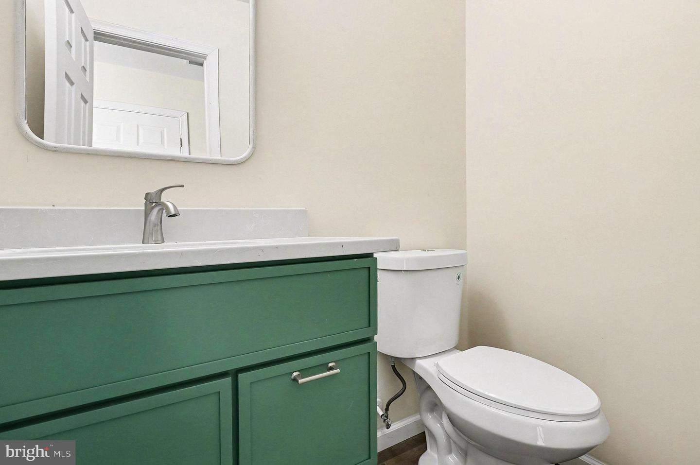 723 LAKE CAROLINE DR, RUTHER GLEN, Virginia 22546, 3 Bedrooms Bedrooms, 13 Rooms Rooms,3 BathroomsBathrooms,Residential,For sale,723 LAKE CAROLINE DR,VACV2008962 MLS # VACV2008962