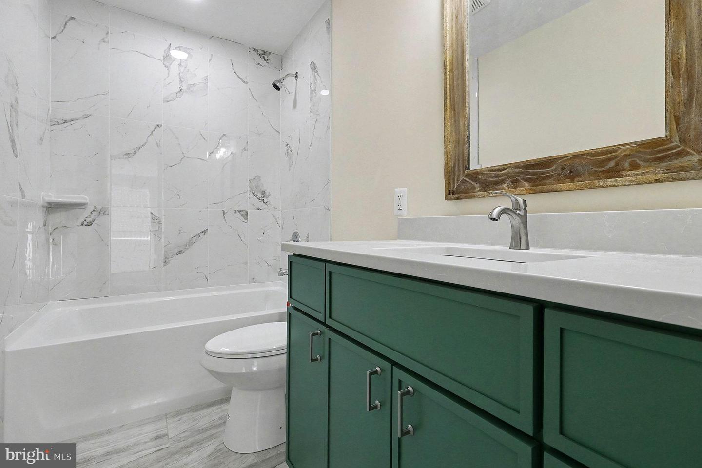 723 LAKE CAROLINE DR, RUTHER GLEN, Virginia 22546, 3 Bedrooms Bedrooms, 13 Rooms Rooms,3 BathroomsBathrooms,Residential,For sale,723 LAKE CAROLINE DR,VACV2008962 MLS # VACV2008962