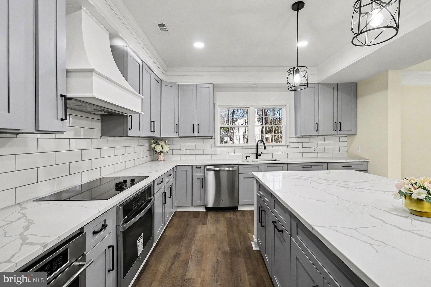 723 LAKE CAROLINE DR, RUTHER GLEN, Virginia 22546, 3 Bedrooms Bedrooms, 13 Rooms Rooms,3 BathroomsBathrooms,Residential,For sale,723 LAKE CAROLINE DR,VACV2008962 MLS # VACV2008962