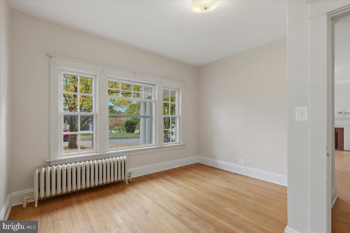 5900 32ND ST NW, WASHINGTON, District Of Columbia 20015, 4 Bedrooms Bedrooms, ,2 BathroomsBathrooms,Residential,For sale,5900 32ND ST NW,DCDC2226294 MLS # DCDC2226294
