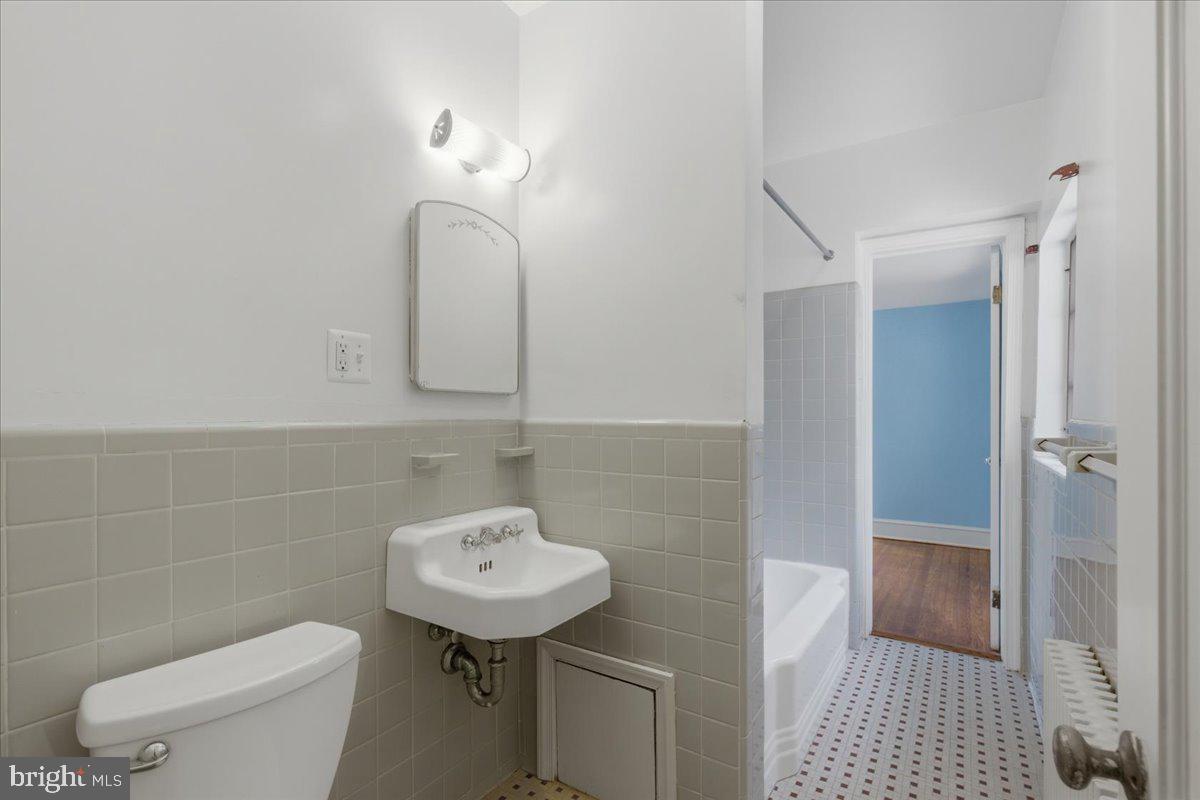5900 32ND ST NW, WASHINGTON, District Of Columbia 20015, 4 Bedrooms Bedrooms, ,2 BathroomsBathrooms,Residential,For sale,5900 32ND ST NW,DCDC2226294 MLS # DCDC2226294