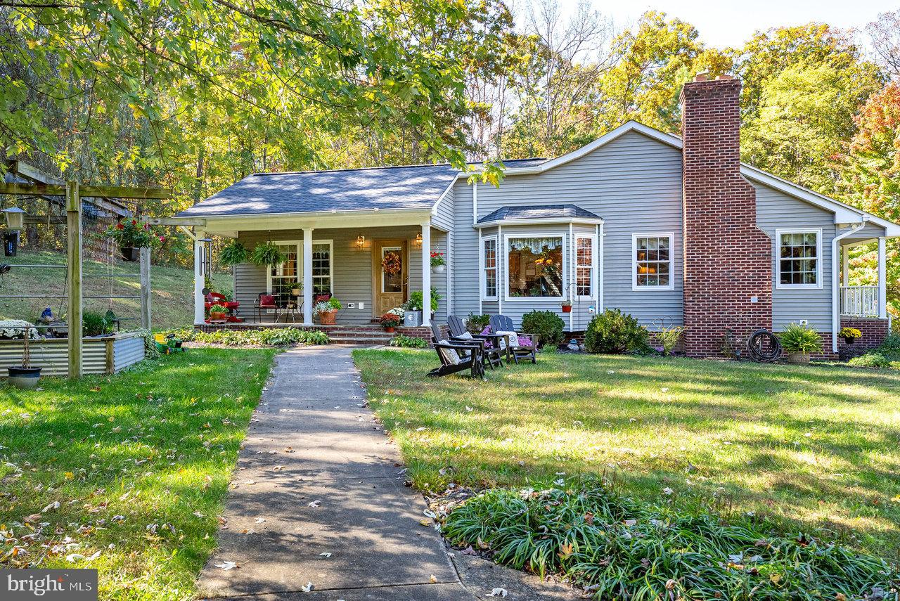 389 MASH LN, EDINBURG, Virginia 22824, 3 Bedrooms Bedrooms, ,3 BathroomsBathrooms,Residential,For sale,389 MASH LN,VASH2012788 MLS # VASH2012788
