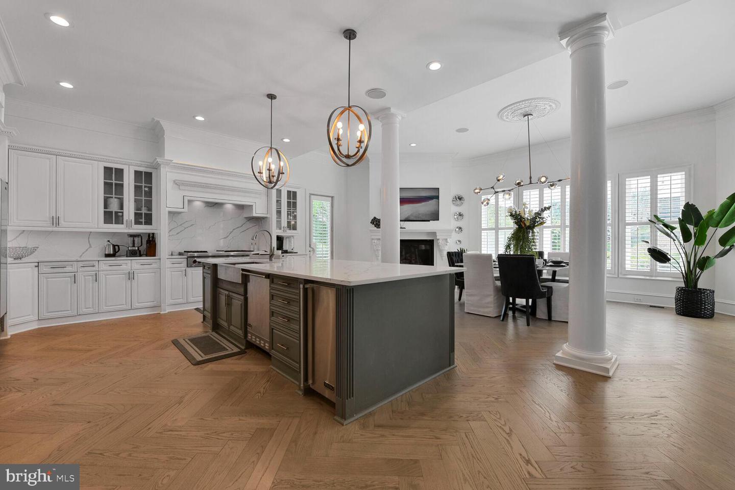 16717 WHIRLAWAY CT, LEESBURG, Virginia 20176, 5 Bedrooms Bedrooms, ,4 BathroomsBathrooms,Residential,For sale,16717 WHIRLAWAY CT,VALO2109286 MLS # VALO2109286