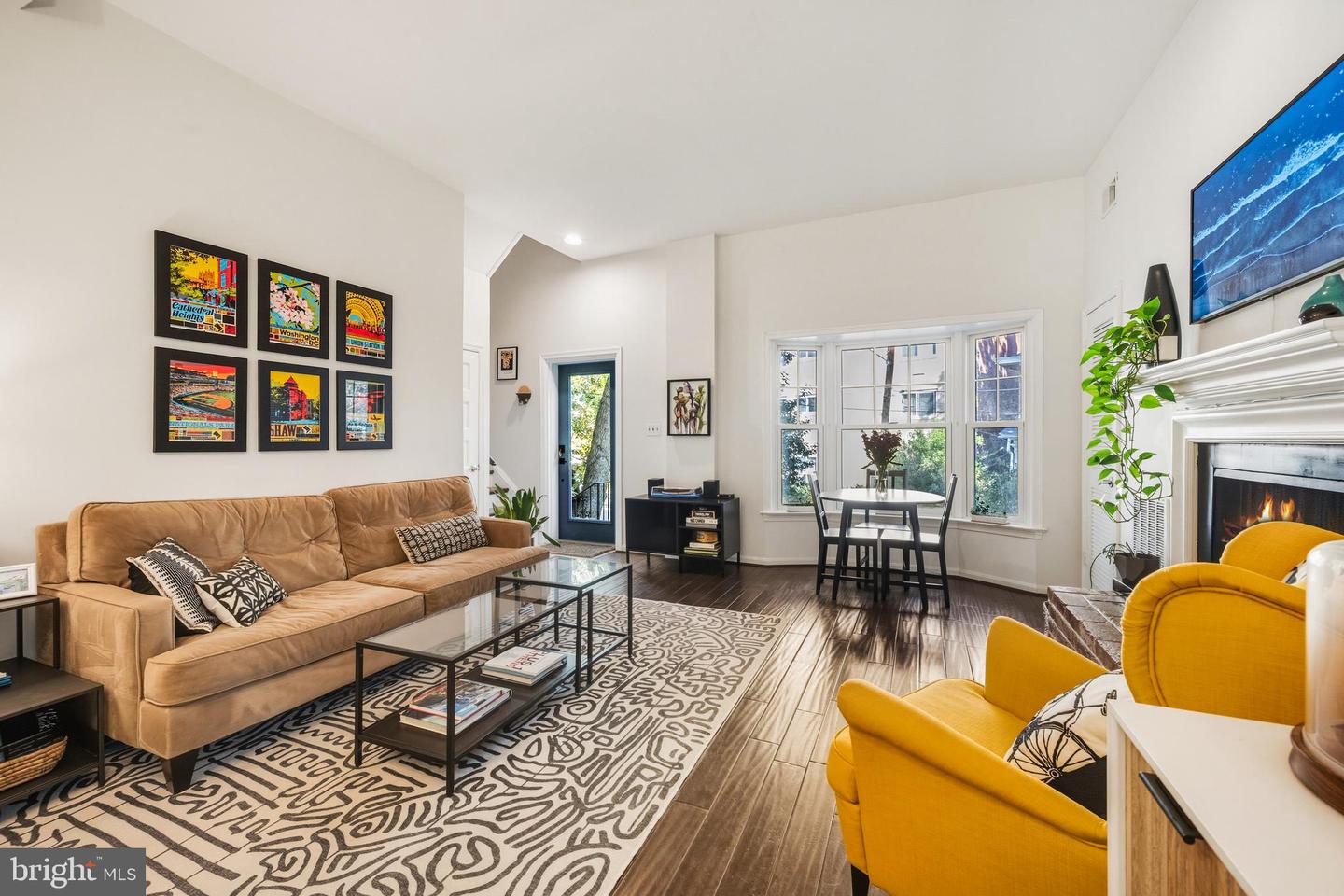 3742 JOCELYN ST NW, WASHINGTON, District Of Columbia 20015, 2 Bedrooms Bedrooms, ,1 BathroomBathrooms,Residential,For sale,3742 JOCELYN ST NW,DCDC2227980 MLS # DCDC2227980