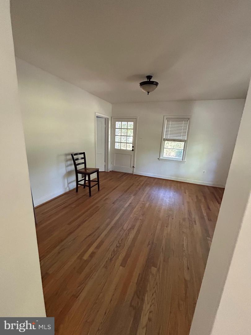 491 N LATHAM ST N, ALEXANDRIA, Virginia 22304, 2 Bedrooms Bedrooms, ,1 BathroomBathrooms,Residential,For sale,491 N LATHAM ST N,VAAX2051054 MLS # VAAX2051054
