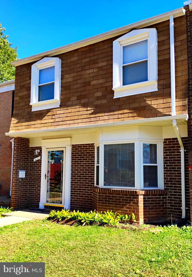 8327 IRONGATE WAY, MANASSAS, Virginia 20109, 3 Bedrooms Bedrooms, ,2 BathroomsBathrooms,Residential,For sale,8327 IRONGATE WAY,VAPW2106406 MLS # VAPW2106406