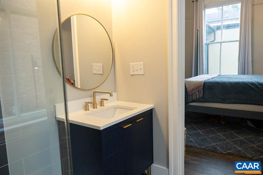 409 PARK ST, CHARLOTTESVILLE, Virginia 22902, 5 Bedrooms Bedrooms, ,4 BathroomsBathrooms,Residential,For sale,409 PARK ST,670240 MLS # 670240