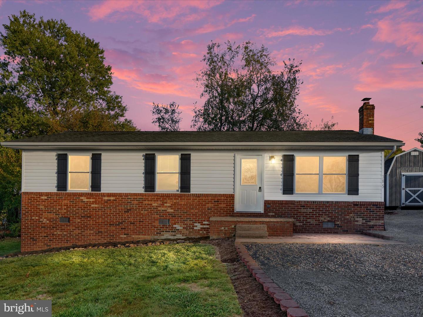 385 WALKER, TIMBERVILLE, Virginia 22853, 3 Bedrooms Bedrooms, ,2 BathroomsBathrooms,Residential,For sale,385 WALKER,VARO2002656 MLS # VARO2002656