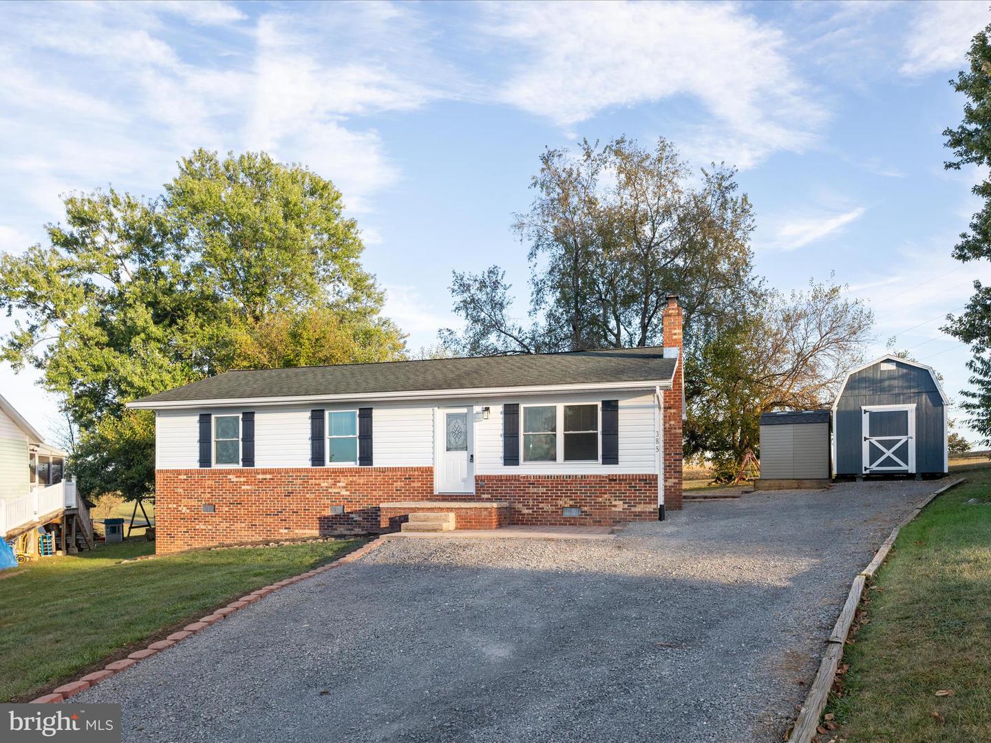 385 WALKER, TIMBERVILLE, Virginia 22853, 3 Bedrooms Bedrooms, ,2 BathroomsBathrooms,Residential,For sale,385 WALKER,VARO2002656 MLS # VARO2002656