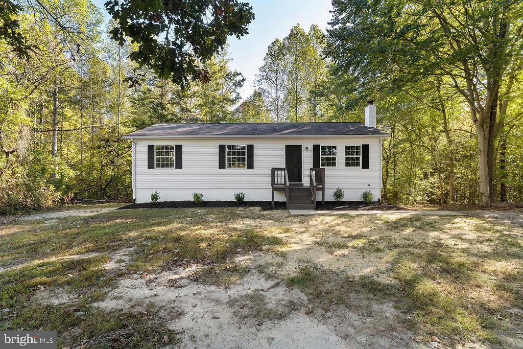 37 CLOVERLEAF DR, BREMO BLUFF, Virginia 23022, 3 Bedrooms Bedrooms, ,2 BathroomsBathrooms,Residential,For sale,37 CLOVERLEAF DR,VAFN2000528 MLS # VAFN2000528
