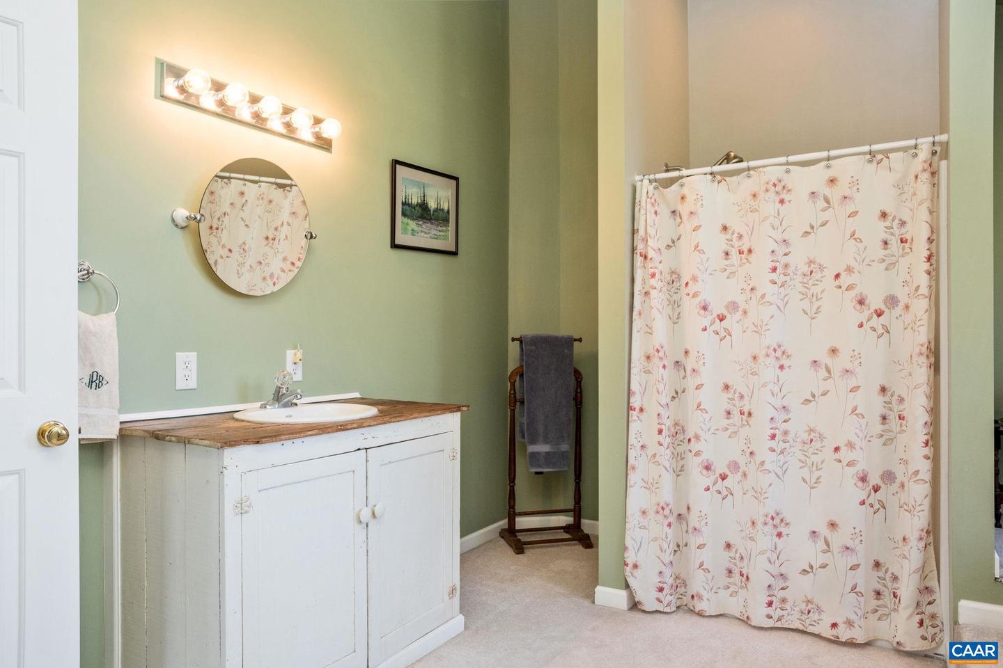 70 PERCY LN, FAIRFIELD, Virginia 24435, 5 Bedrooms Bedrooms, ,3 BathroomsBathrooms,Residential,For sale,70 PERCY LN,670246 MLS # 670246