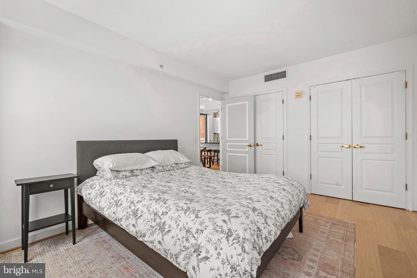 631 D ST NW #834, WASHINGTON, District Of Columbia 20004, 1 Bedroom Bedrooms, ,1 BathroomBathrooms,Residential,For sale,631 D ST NW #834,DCDC2228114 MLS # DCDC2228114