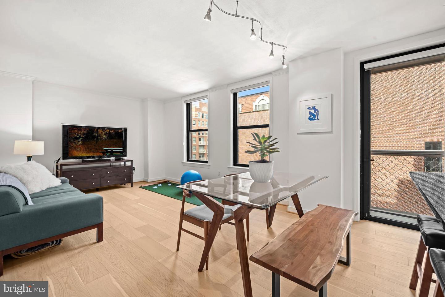 631 D ST NW #834, WASHINGTON, District Of Columbia 20004, 1 Bedroom Bedrooms, ,1 BathroomBathrooms,Residential,For sale,631 D ST NW #834,DCDC2228114 MLS # DCDC2228114