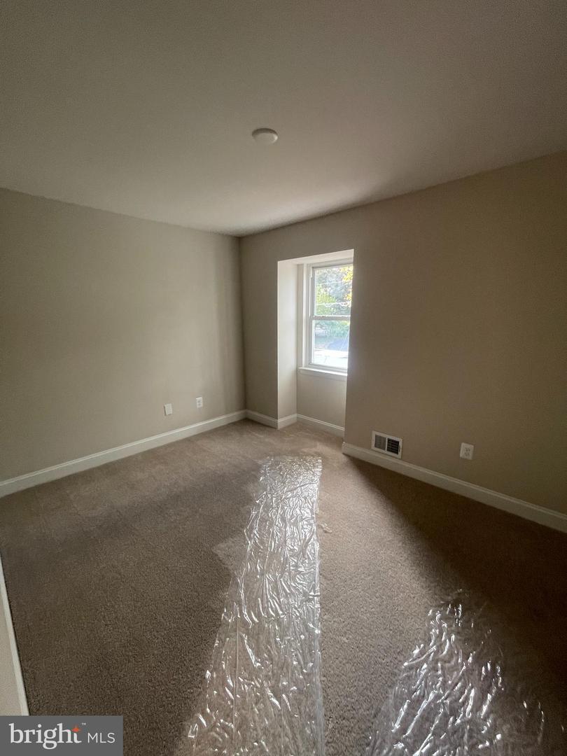 310 MISSOURI AVE, HERNDON, Virginia 20170, 4 Bedrooms Bedrooms, ,2 BathroomsBathrooms,Residential,For sale,310 MISSOURI AVE,VAFX2260686 MLS # VAFX2260686