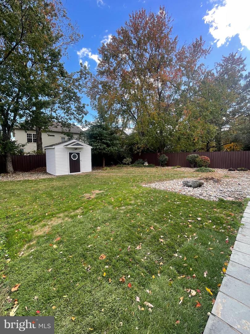 310 MISSOURI AVE, HERNDON, Virginia 20170, 4 Bedrooms Bedrooms, ,2 BathroomsBathrooms,Residential,For sale,310 MISSOURI AVE,VAFX2260686 MLS # VAFX2260686