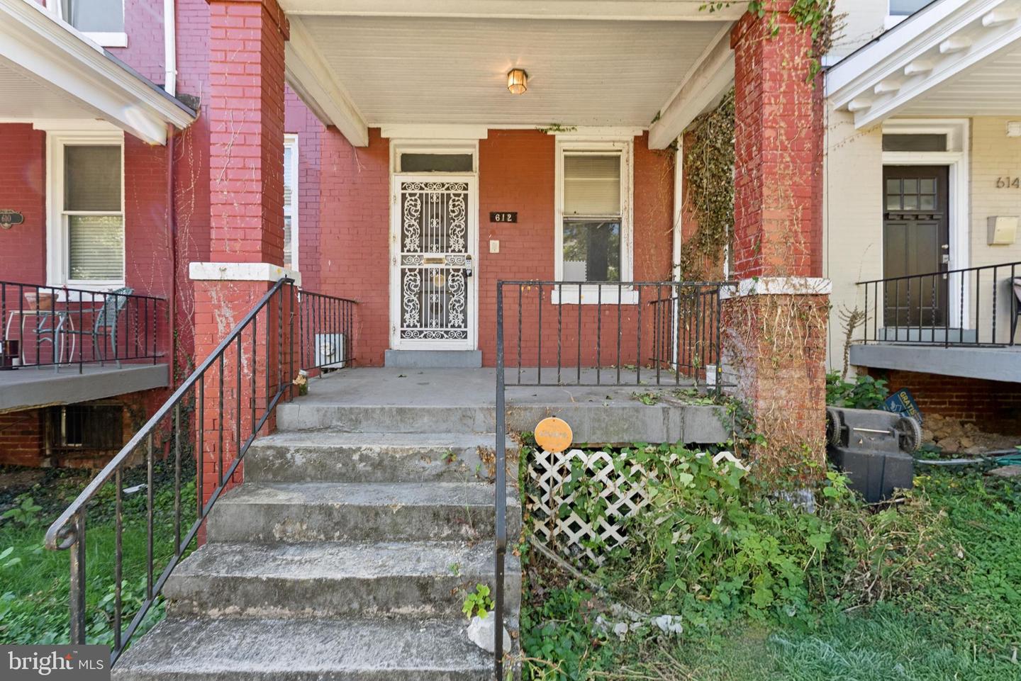 612 LAMONT ST NW, WASHINGTON, District Of Columbia 20010, 3 Bedrooms Bedrooms, ,1 BathroomBathrooms,Residential,For sale,612 LAMONT ST NW,DCDC2215146 MLS # DCDC2215146