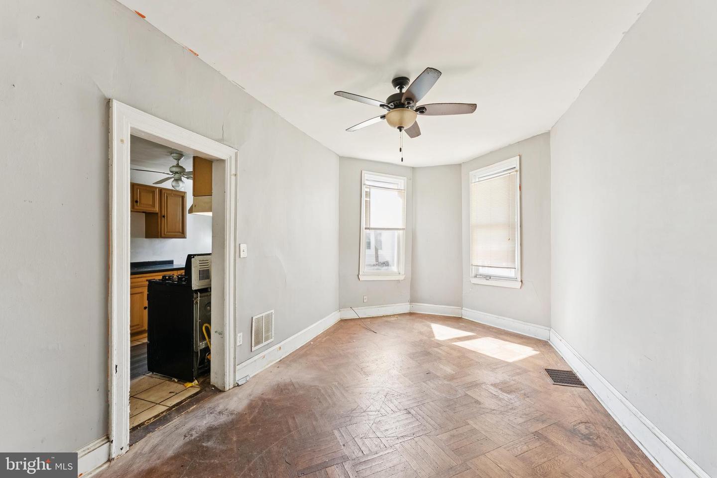 612 LAMONT ST NW, WASHINGTON, District Of Columbia 20010, 3 Bedrooms Bedrooms, ,1 BathroomBathrooms,Residential,For sale,612 LAMONT ST NW,DCDC2215146 MLS # DCDC2215146