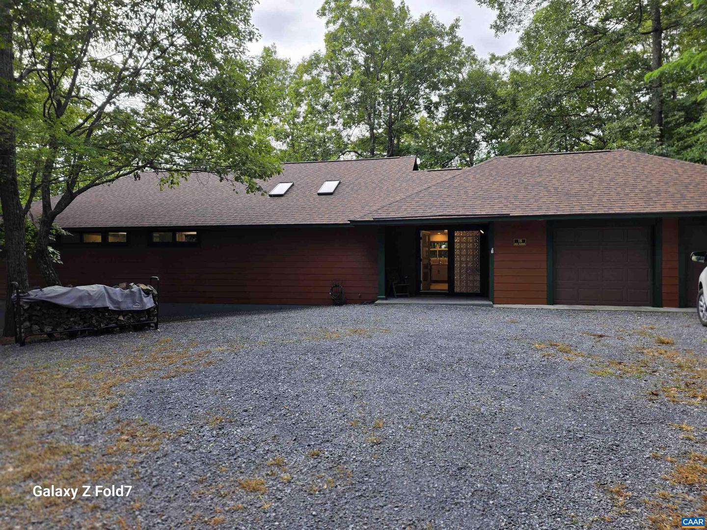 18 GRASSY OVERLOOK, WINTERGREEN, Virginia 22967, 2 Bedrooms Bedrooms, ,2 BathroomsBathrooms,Residential,For sale,18 GRASSY OVERLOOK,668424 MLS # 668424