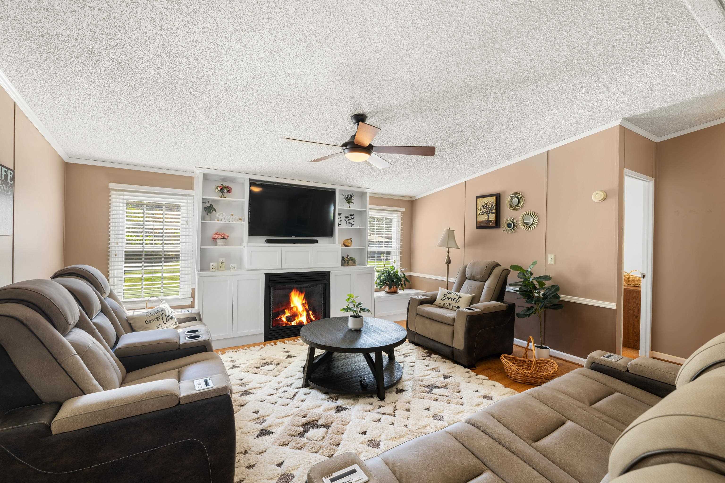 16 BALL DIAMOND TRL, VESUVIUS, Virginia 24482, 3 Bedrooms Bedrooms, ,2 BathroomsBathrooms,Residential,16 BALL DIAMOND TRL,670266 MLS # 670266